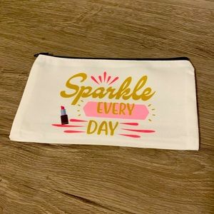 Makeup Zipper Pouch 7in x 4.5in